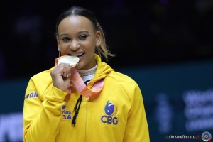 podium wag aa ph simone ferraro sfa02049 copia